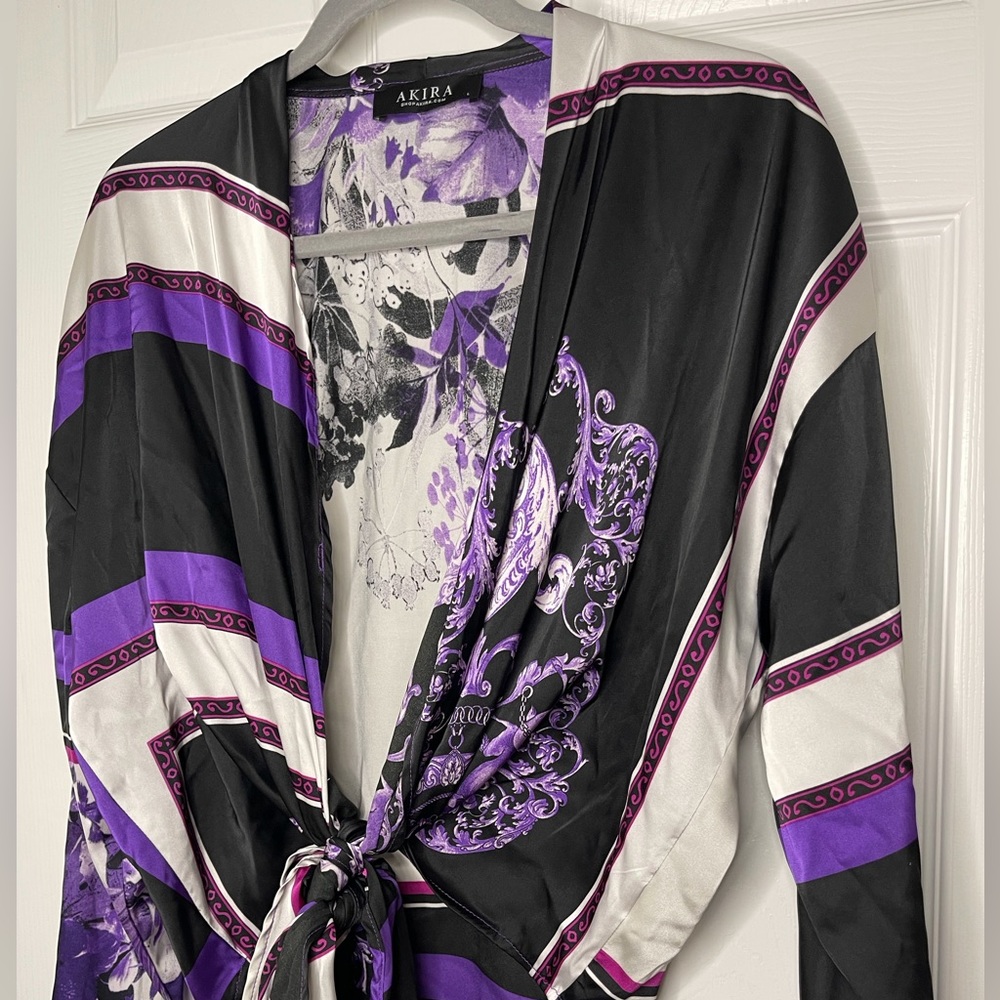 Blouse - Picture 4 of 8